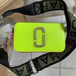 Marc Jacobs “snapshot” crossbody